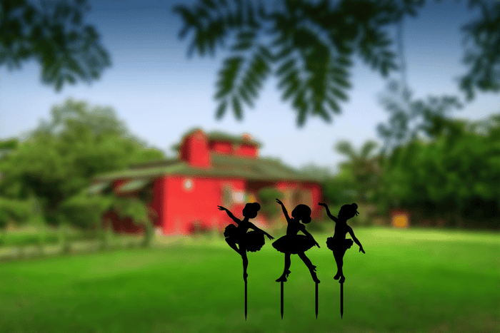 Dancing Girls Garden Stakes Metal Art Metalplex