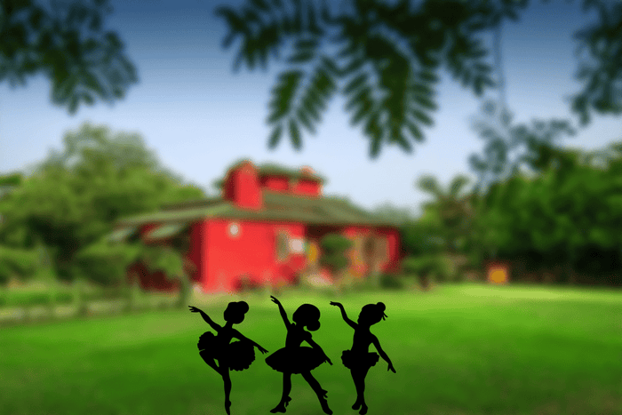 Dancing Girls Garden Stakes Metal Art Metalplex