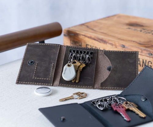 Organize your keys, key fob, and AirTag