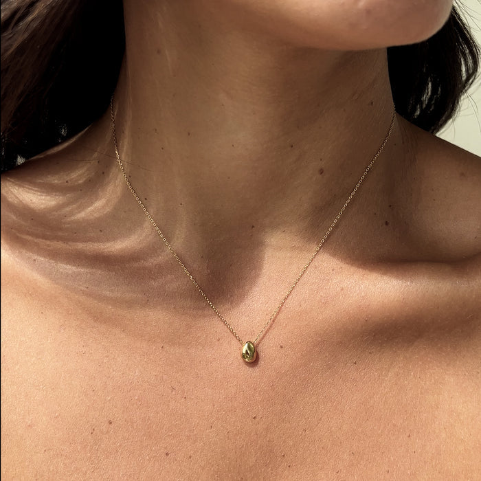 karli-bean-necklace-gv-compressed-2.mp4