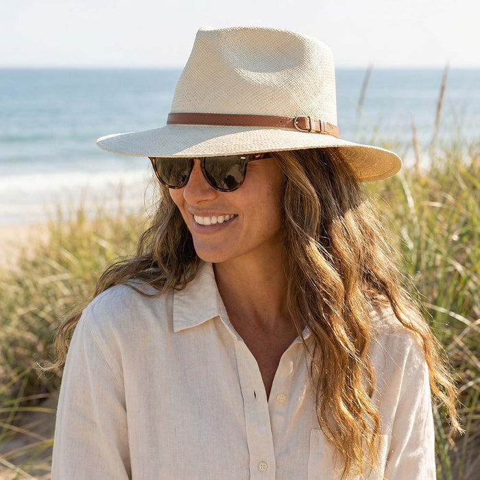 Bigalli_Hats_Grade_3_Australian_Outback_Panama_Hat_Hats_Unlimited_H1207_Natural___Lifestyle-Woman.