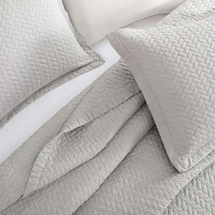 Brushed Silver Oversized Quilt Set