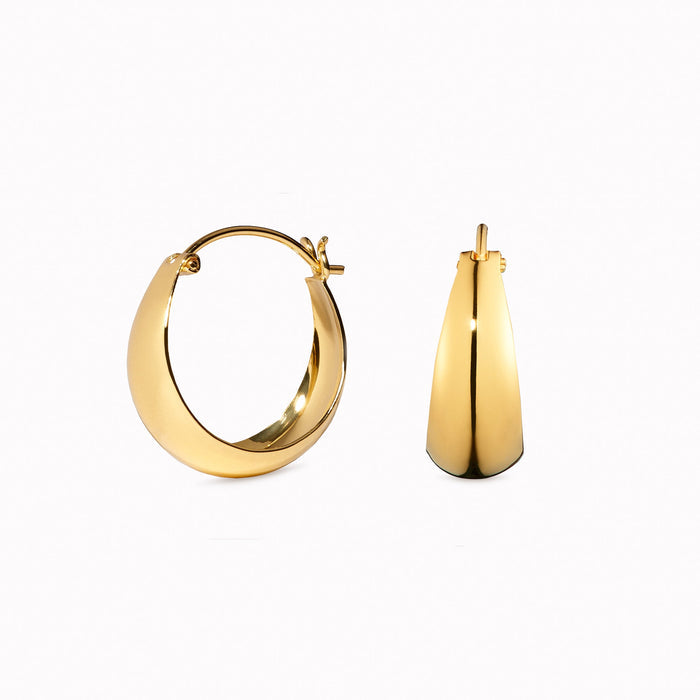 Small thick hoop earrings in gold vermeil