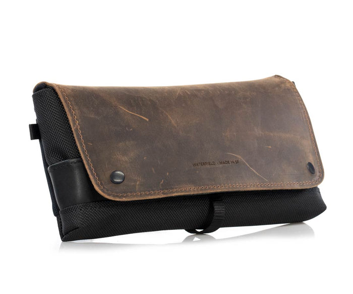 Ballistic Nylon w/ Chocolate Leather