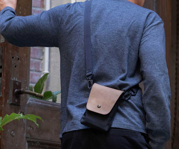 Stylish minimalist case with dual-layer leather flap