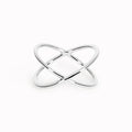 Thin criss cross ring in silver