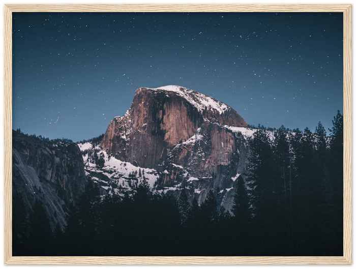 16" x 12" / Wood Frame