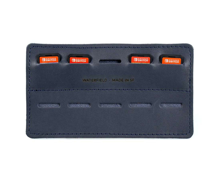 10-Game Holder $19 / Blue Leather
