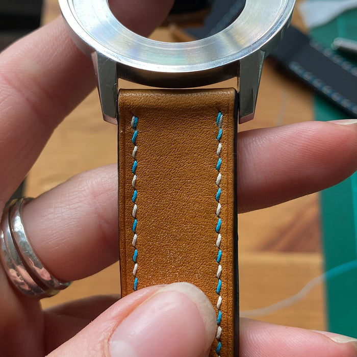 Handmade leather watch strap: Australian Nut