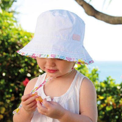 Kooringal - Blossom Bucket Hat Reversed Model