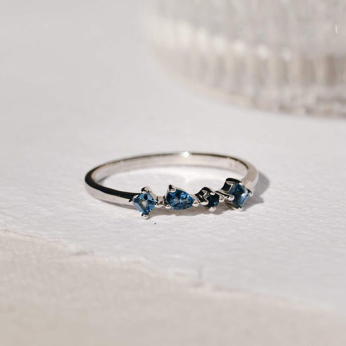 London blue topaz ring in sterling silver with irregular stones