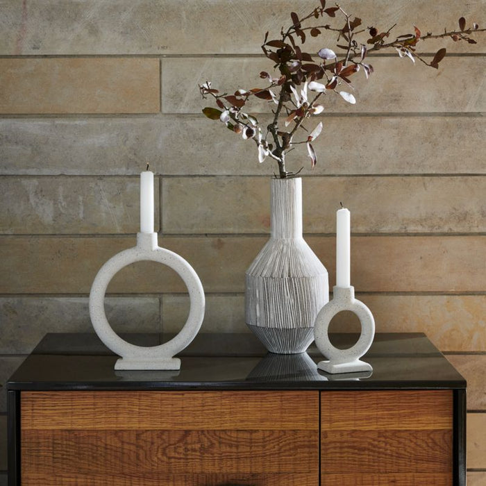 Lorin Medium Taper Holder