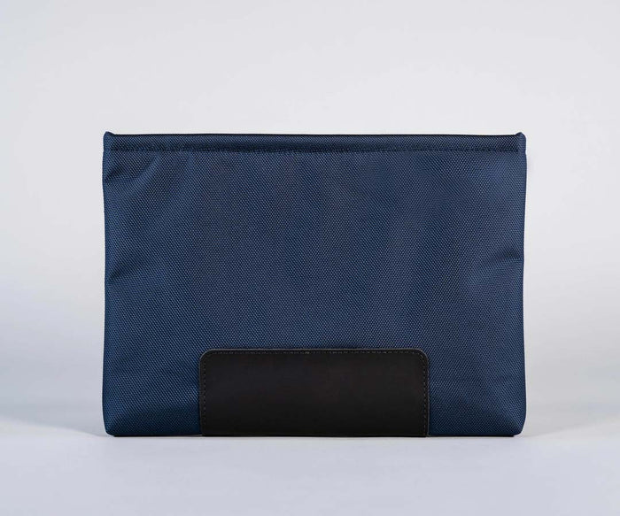 13" iPad Pro Horizontal (#42) - $89 / Blue Forza