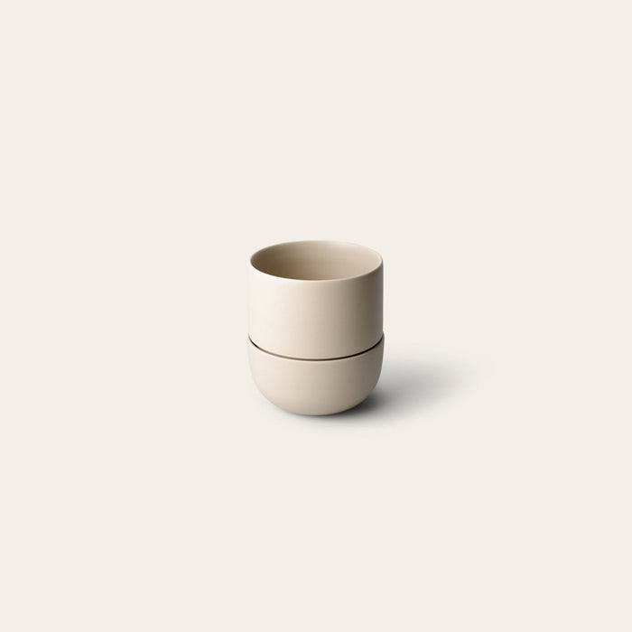 Planter planters by Fable Home, shown in a medium/coastalcream finish. – #medium/coastalcream