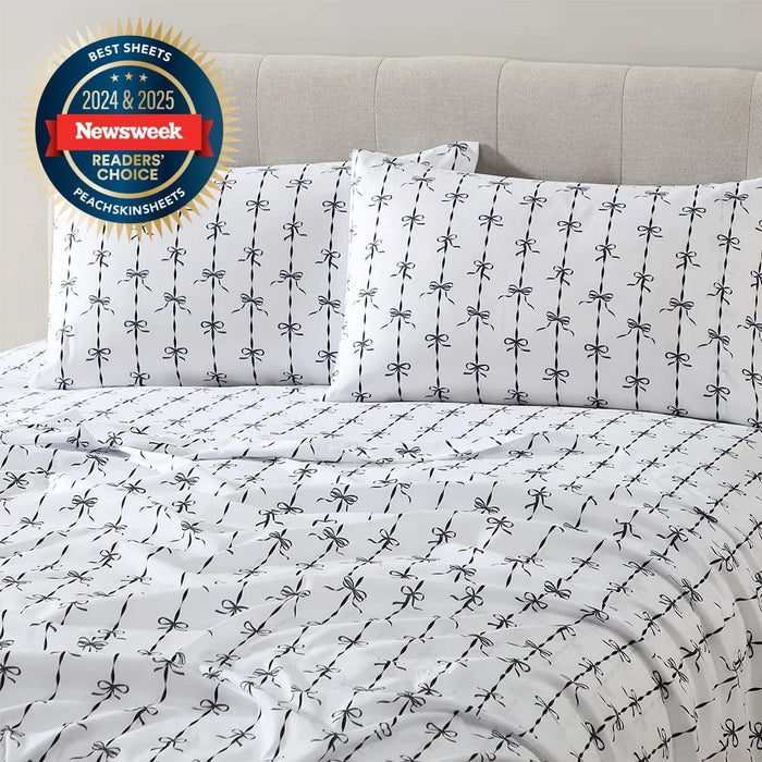 Midnight Black Ribbons and Bows Sheet Set