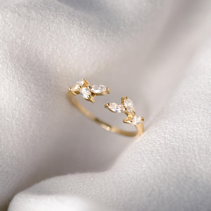 Open leaf ring with cubic zirconias set in gold vermeil