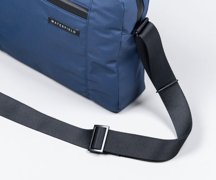 Adjustable shoulder strap
