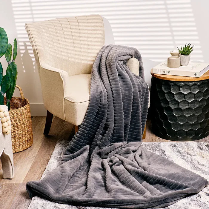 PeachSkinSheets X PeachyMink™ Oversized Throw Blanket