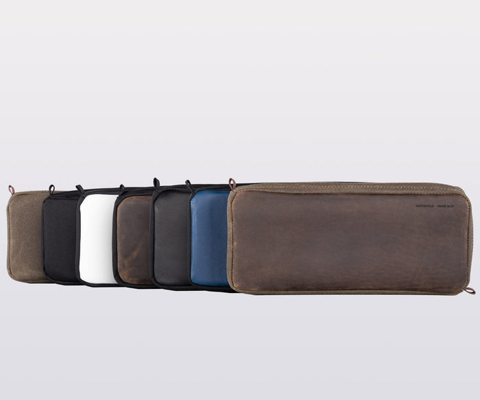 In leather and non-leather colorways
