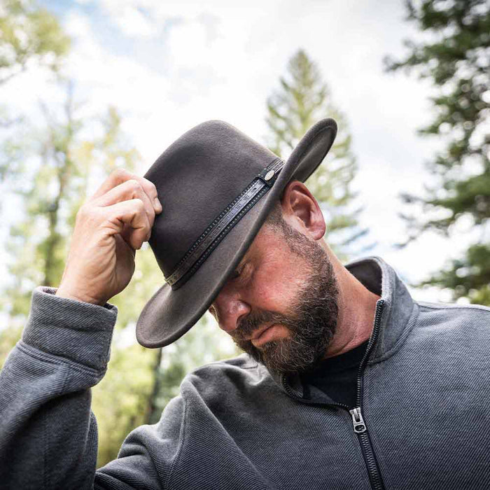 DF105-Dorfman-Milano-San-Antonio-Black-lifestyle