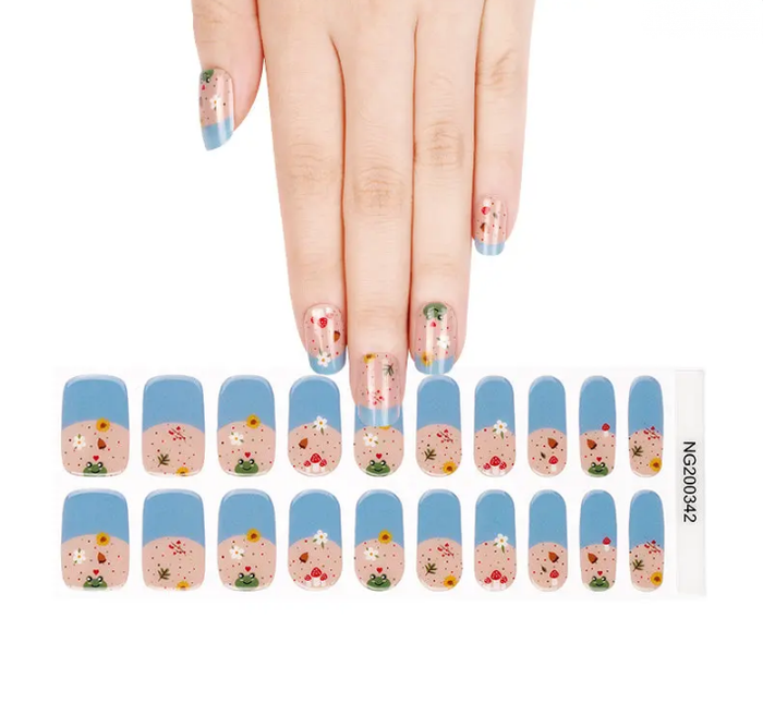 White Smoke Semi-Cured Gel Nail Wraps Picnic Perfect