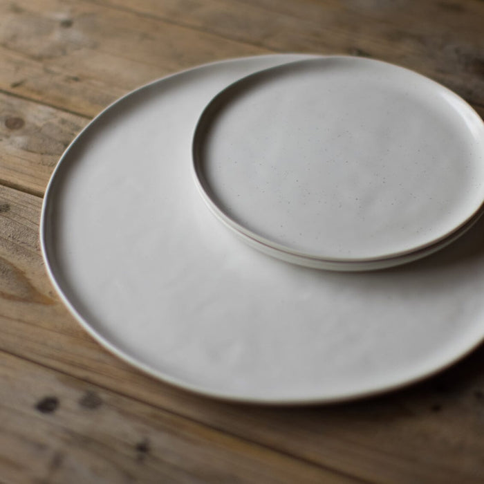 Serving platter dinnerware by Fable Home, shown in a deserttaupe finish. – #deserttaupe