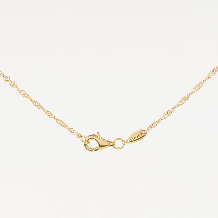 Clasp of gold chain twisted necklace
