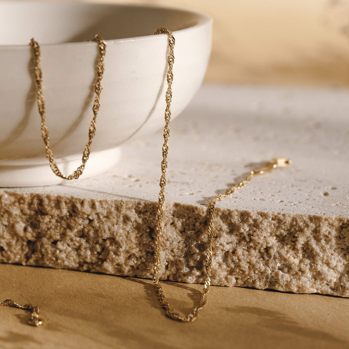 Twist chain necklace in gold vermeil