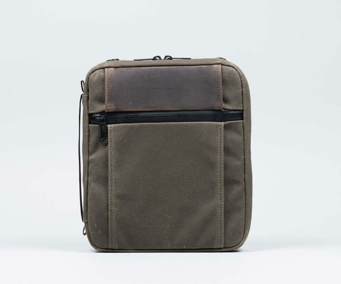 Compact - $159 / Waxed Canvas w/ Chocolate Leather / No thanks