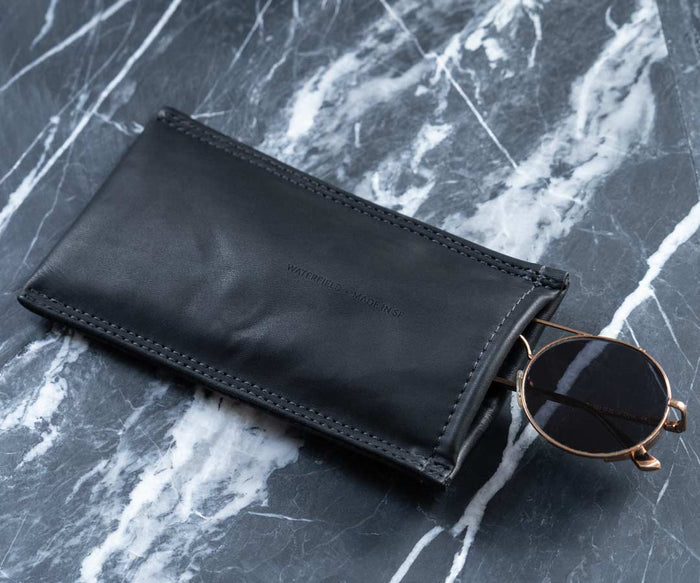 Vista Magnetic Glasses Case