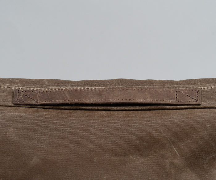 Comfortable leather carry handle
